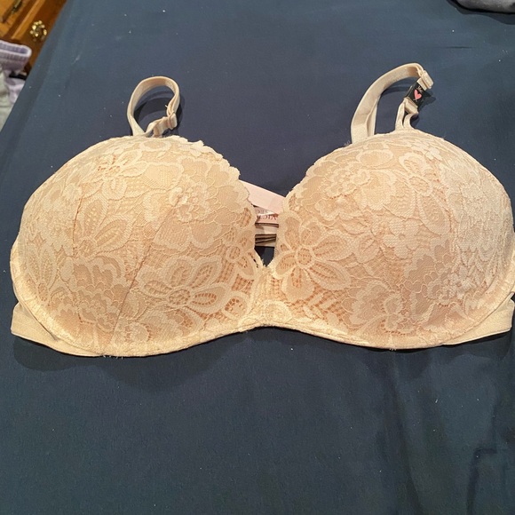Victoria's Secret Intimates & Sleepwear Nwt Victorias Secret Padded